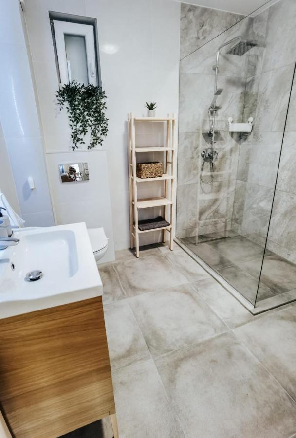 Silver Eden Apartments Kolozsvár Kültér fotó